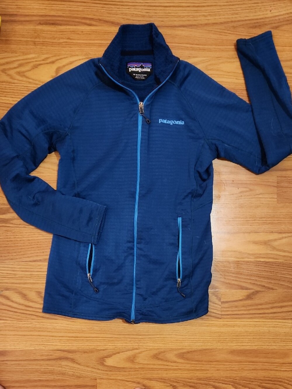 Patagonia Women's Teal Blue Jacket - Lightweight Full-Zip Sz XS